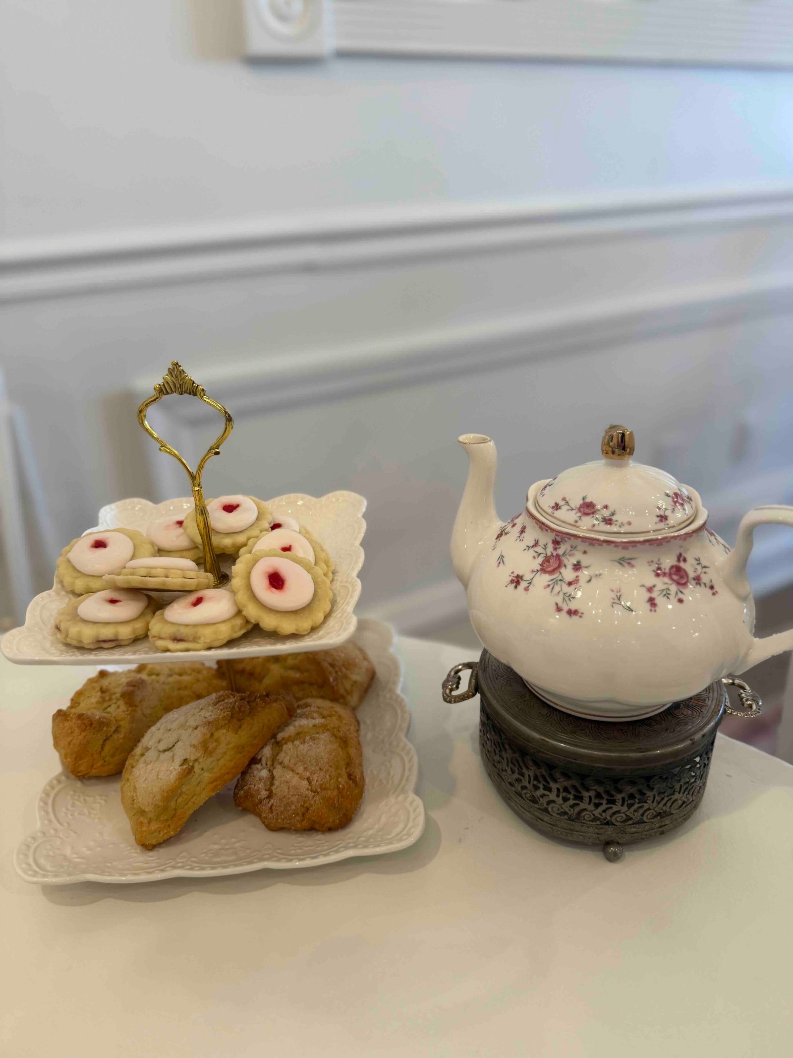 Tea and scones at Wee Fancy Tea